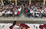 “Quiero ser recordada como la presidenta de la Educación Pública”: Claudia Sheinbaum ante más de 1,500 maestros y maestras de Campeche