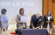 Firma Xóchitl Gálvez Compromiso Nacional por la Paz