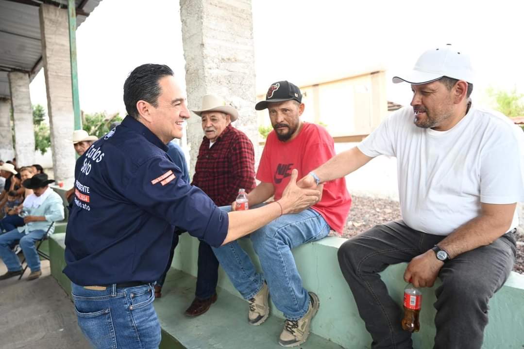 Continúa el respaldo de comunidades hacia Carlos Soto 
