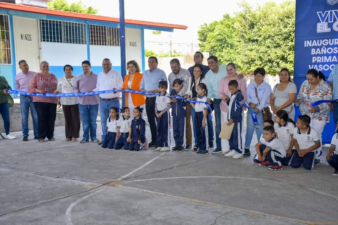 REHABILITAN BAÑOS EN PRIMARIA PÚBLICA “VASCO DE QUIROGA”