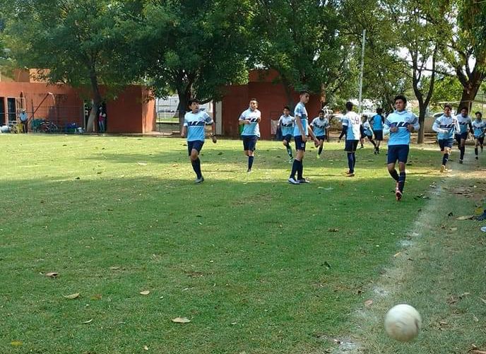 Suspenderán temporalmente uso de canchas de futbol en unidades deportivas 