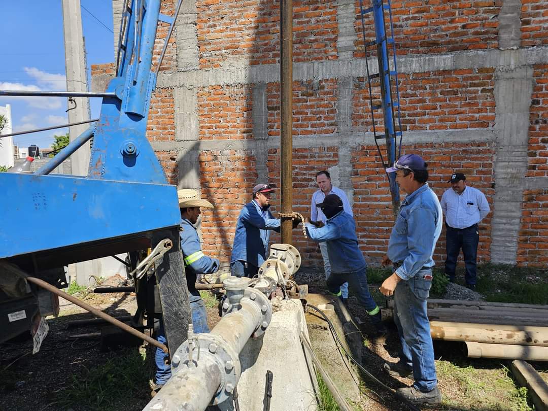 SAPAZ continúa en labores de mantenimiento al equipo de bombeo para operar en las mejores condiciones