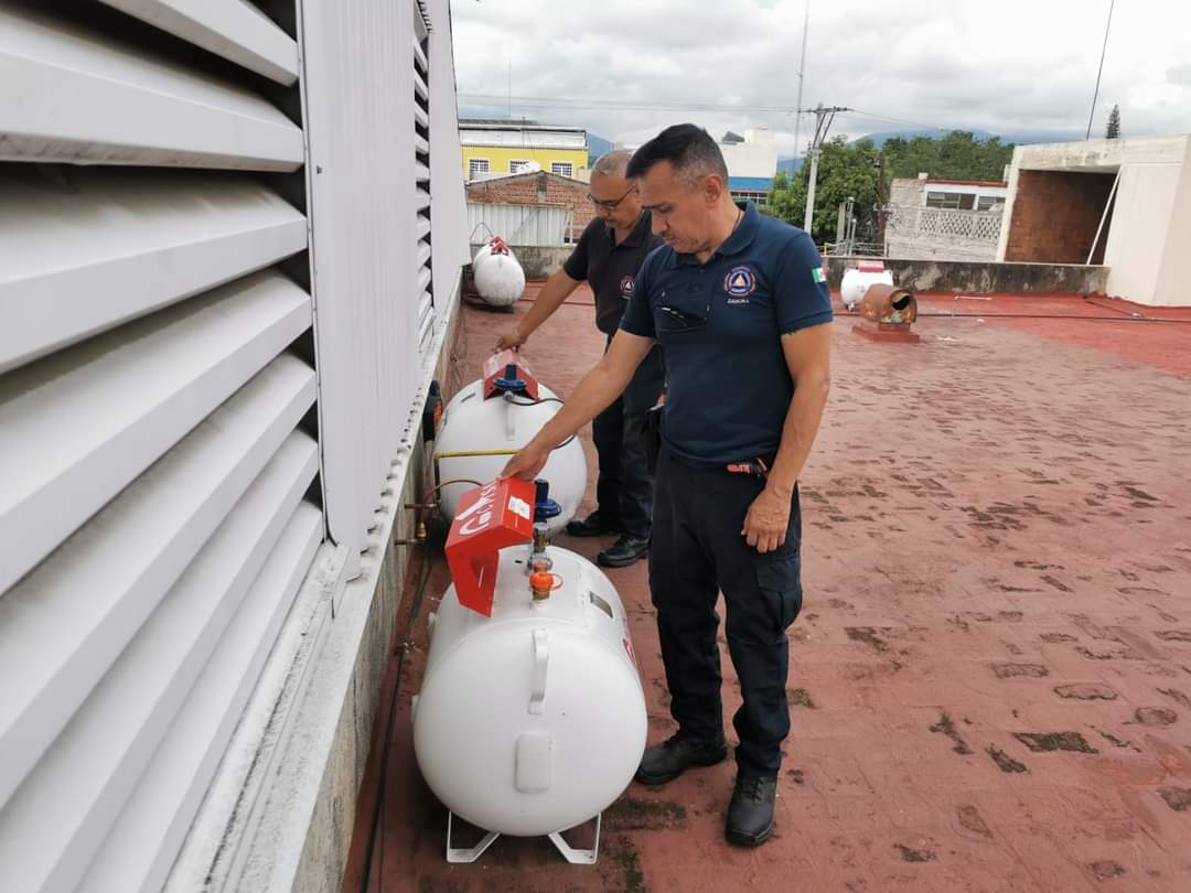 Realizan revisión a instalaciones de gas LP y eléctricas en los mercados municipales