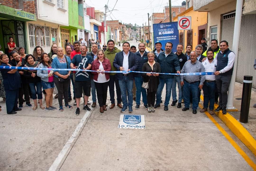 SEGUNDO TRAMO DE LA CALLE MATAMOROS ES INAUGURADO POR SAMUEL HIDALGO