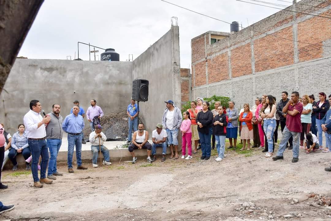 SIGUE EL MEJORAMIENTO URBANO EN VIALIDADES DE LA PIEDAD