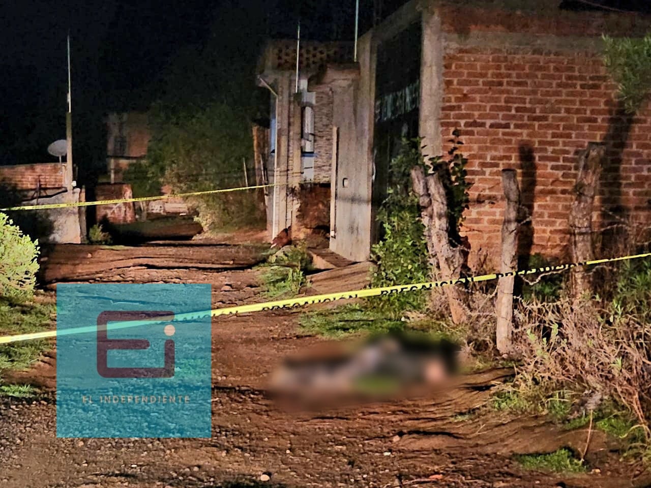 Localizan cadaver baleado y esposado en la comunidad de La Cantera 