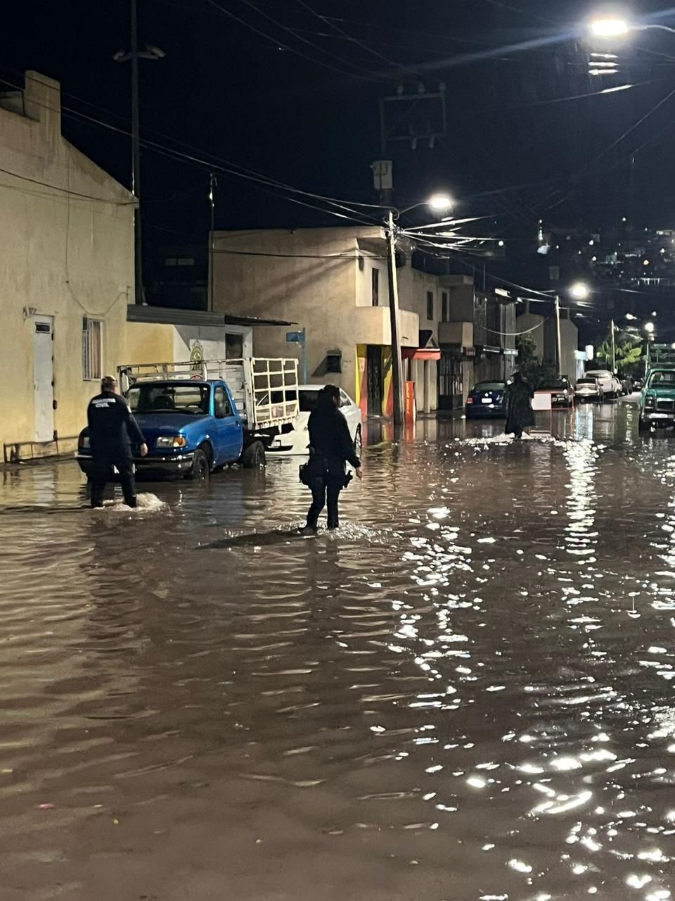 Guardia Civil desplegada en apoyo a los habitantes de Sahuayo, tras lluvias de las últimas horas