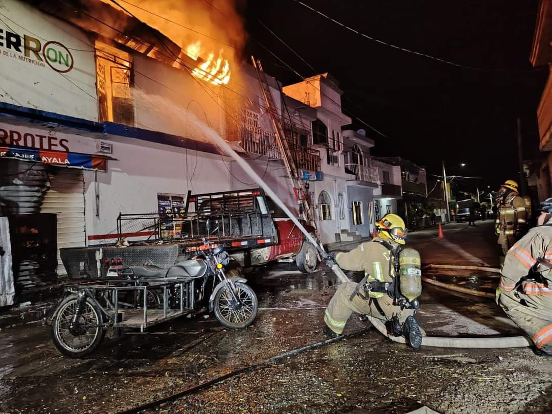 Incendio arrasa forrajera en Tangancícuaro, reportan pérdidas millonarias