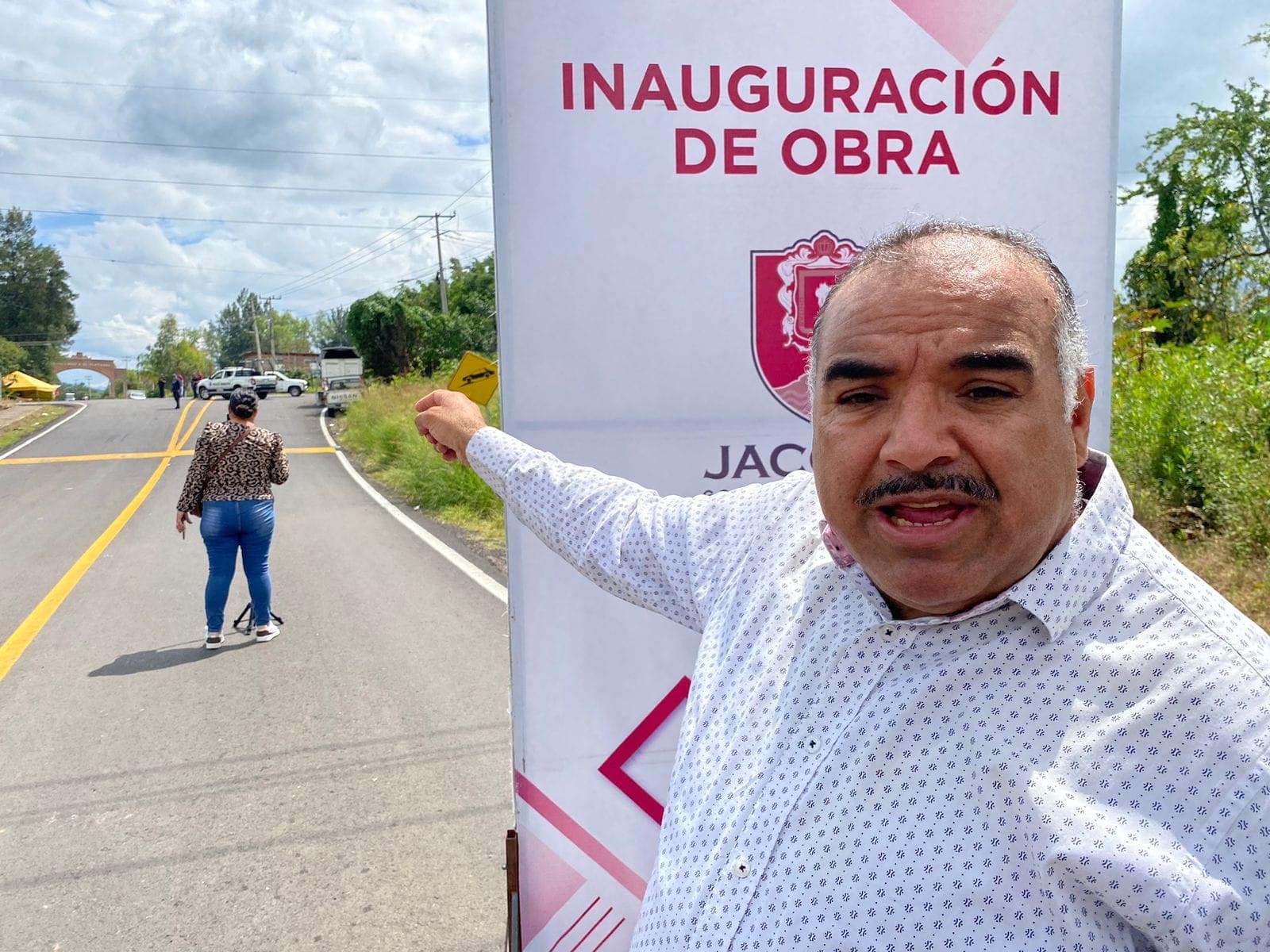 Inauguran pavimentación de calle Líderes Campesinos en Tamándaro