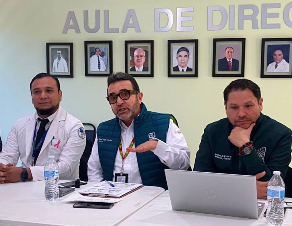 Autoridades del IMSS revisarán tema de estacionamiento en clínica de Romero de Torres