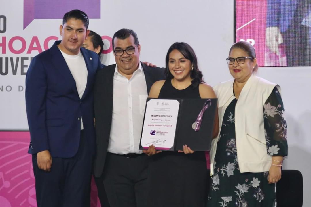 Reconocen talento y dedicación de ganadores del Premio Michoacano de la Juventud