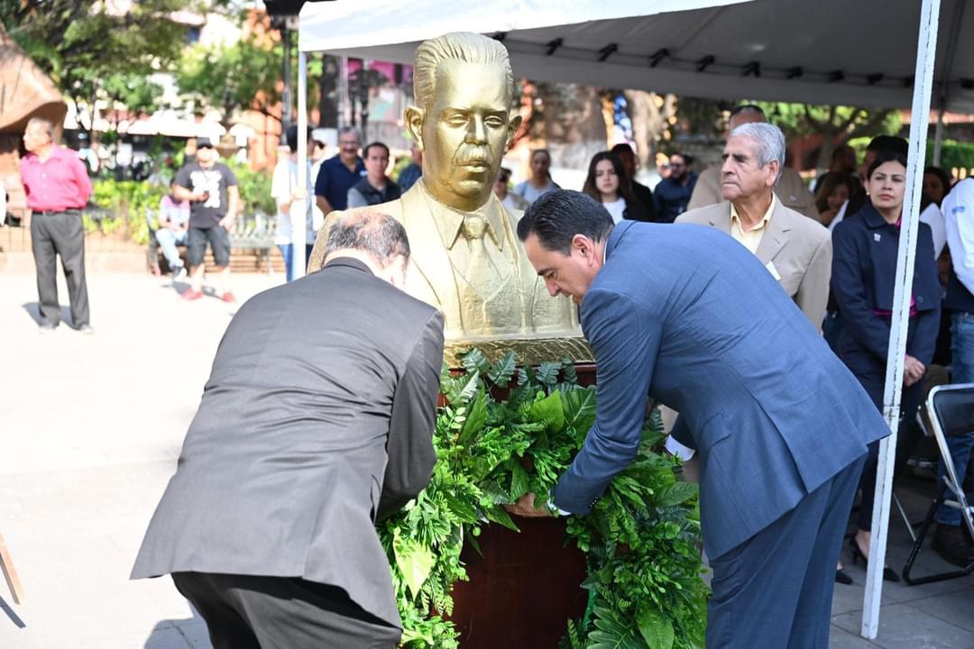 Conmemoran 54 aniversario luctuoso del General Lázaro Cárdenas del Río