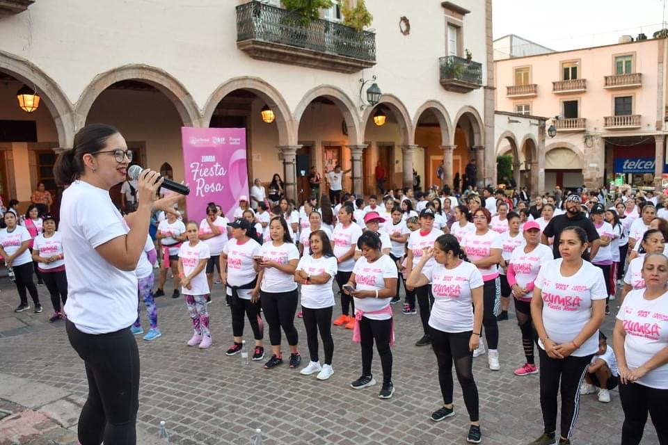 CONCLUYE LA SEMANA DE SENSIBILIZACIÓN POR EL CÁNCER DE MAMA