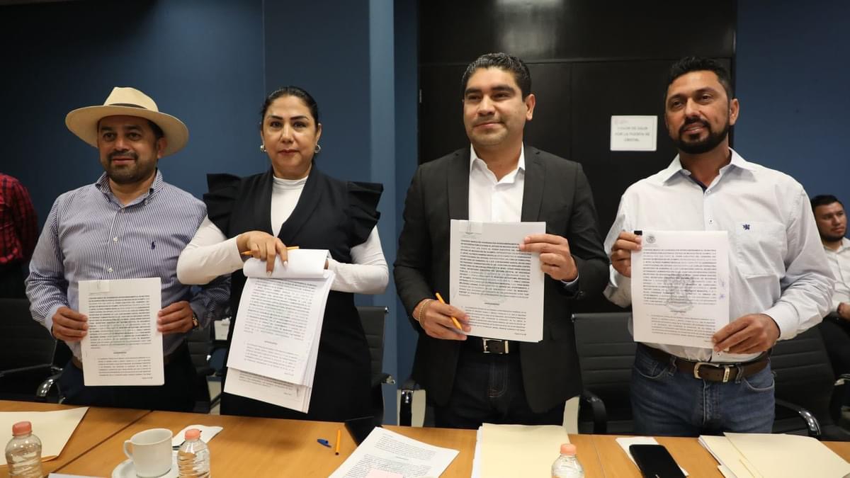 Diez municipios de Michoacán firman convenio de coordinación en seguridad