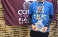 Alumno del Cobaem gana segundo lugar en competencia internacional de robótica