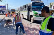 Sigue el ordenamiento vial en la Avenida 5 de Mayo