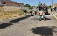 Brindan mantenimiento a vialidades en Valle Dorado