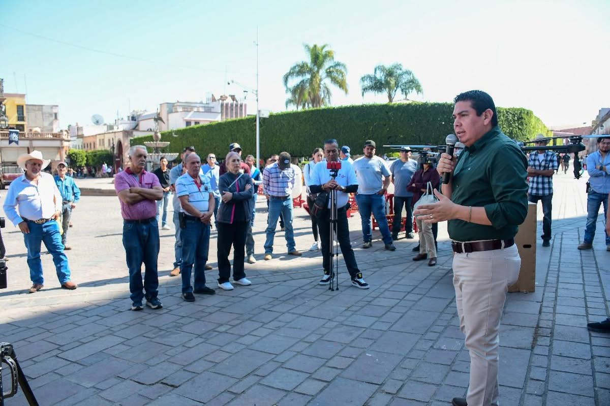 GOBIERNO DE LA PIEDAD ENTREGA IMPLEMENTOS Y HERRAMIENTAS AGRÍCOLAS