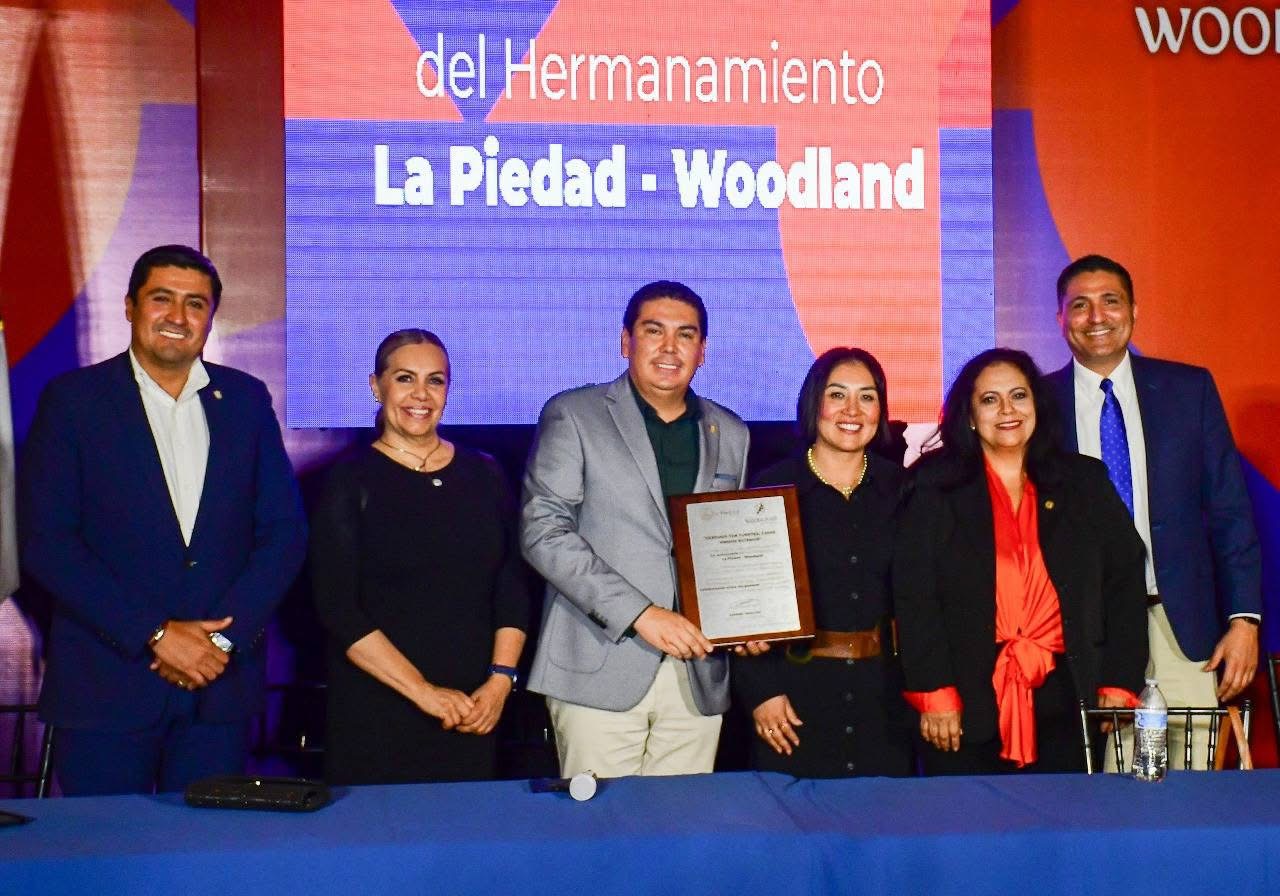 CELEBRAN EL XX ANIVERSARIO DEL HERMANAMIENTO ENTRE LA PIEDAD Y WOODLAND CALIFORNIA