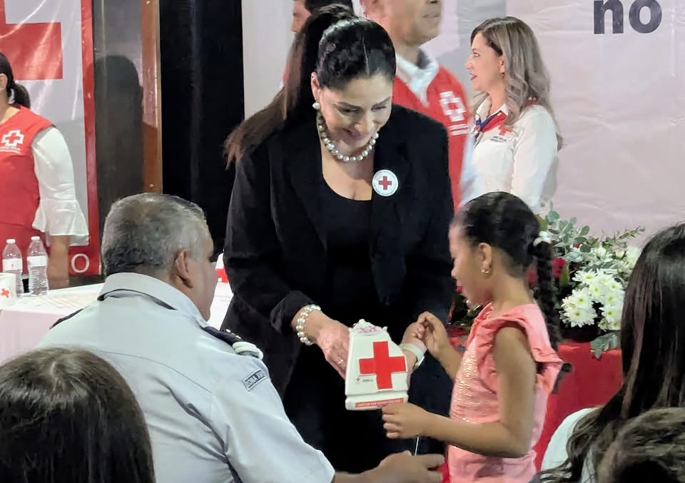 Inicia colecta anual de la Cruz Roja Zamora; meta de recaudación es de 200 mil pesos