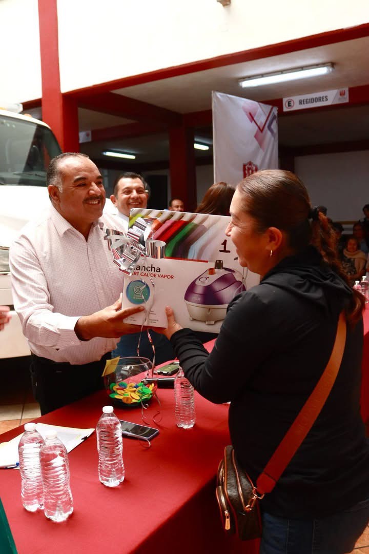 Realizan Sorteo del Predial en Jacona